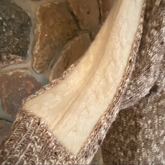 Vintage 1980s batwing sleeve sweater with mohair - Picture 4 of 9